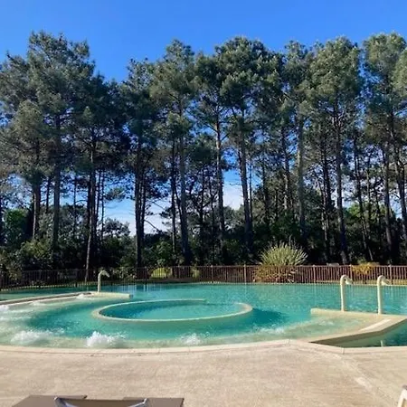 Douceur De Pins Balcon Et Piscine Lejlighed *