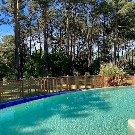 Douceur De Pins Balcon Et Piscine