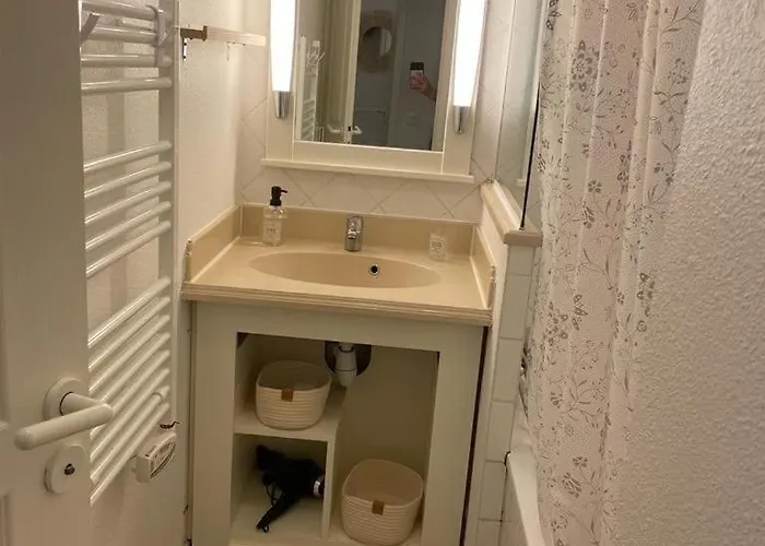 아파트 Douceur De Pins Balcon Et Piscine