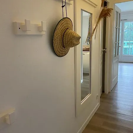 Douceur De Pins Balcon Et Piscine Lägenhet *